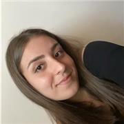 Hola, me llamo Naia Aldana, tengo 20 años y soy estudiante de segundo año de Relaciones Laborales y Recursos Humanos.
Tengo experiencia impartiendo clases de apoyo a alumnos de Primaria y ESO, además he estado trabajando en varios centros educativos como